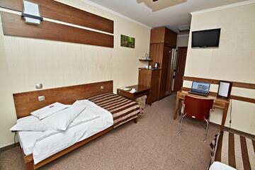 Фото номера Номер-студио Отель Hotel Ted г. Радомско 3