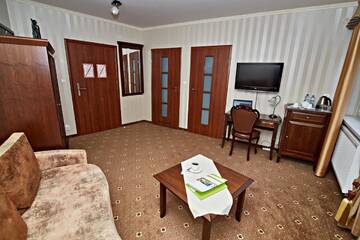 Фото номера Двухместный номер Делюкс с 1 кроватью Отель Hotel Ted г. Радомско 3